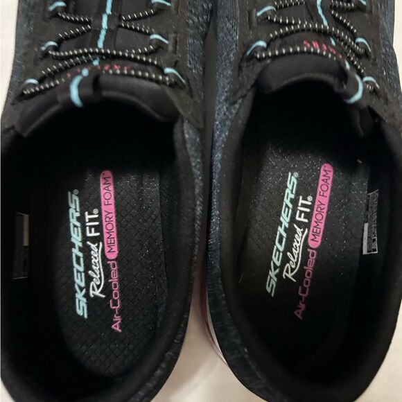 NWOT Skechers Relaxed Fit Skech-Air Edge Brite Times Sneaker women’s size 9.5 - Picture 6 of 11